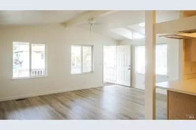 324 Aileen Avenue, Santa Rosa, CA 95407 - Photo 8