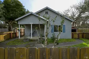 2103 Bodega Ave, Petaluma, CA 94952 - Photo 2