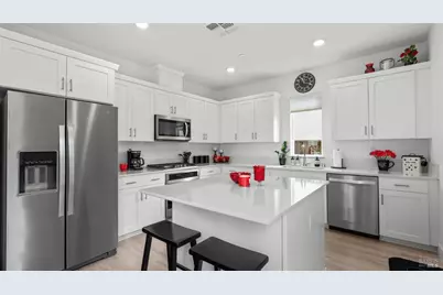 6083 Oak Leaf Place, Rohnert Park, CA 94928 - Photo 16