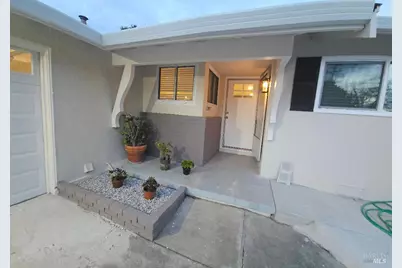 116 Bret Harte Way, Vallejo, CA 94589 - Photo 2