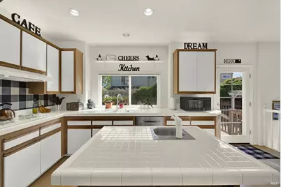 150 Deerglen Circle, Vacaville, CA 95687 - Photo 32