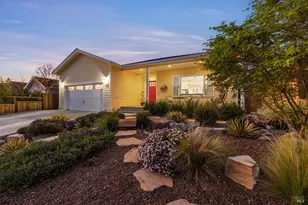 1935 San Marcos Dr, Santa Rosa, CA 95403 - Photo 2