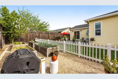 1935 San Marcos Drive, Santa Rosa, CA 95403 - Photo 44