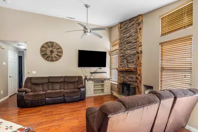 1695 Marenda Drive, Dixon, CA 95620 - Photo 10