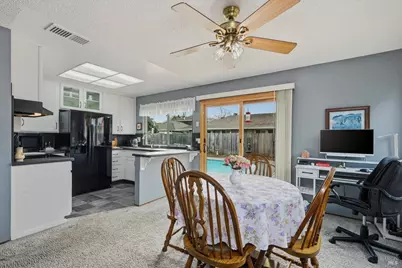 1091 Cayetano Drive, Napa, CA 94559 - Photo 8