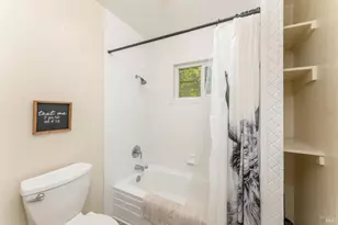 132 Ridgecrest Dr, Napa, CA 94558 - Photo 14