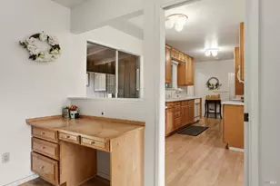 1261 Deerwood Dr, Ukiah, CA 95482 - Photo 12