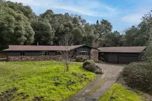 1261 Deerwood Dr, Ukiah, CA 95482 - Photo 26