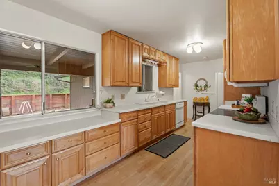 1261 Deerwood Drive, Ukiah, CA 95482 - Photo 8