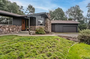 1261 Deerwood Dr, Ukiah, CA 95482 - Photo 28