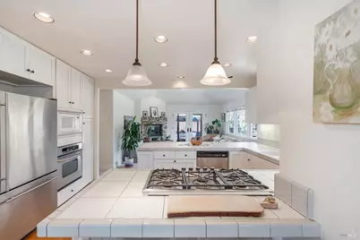 1911 Emerald Drive, Calistoga, CA 94515 - Photo 10