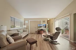 1000 Topsail Dr, Vallejo, CA 94591 - Photo 8