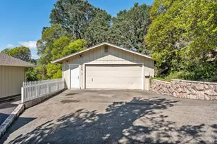 888 Watson Rd, Ukiah, CA 95482 - Photo 32