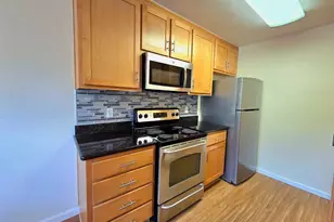 900 Cambridge Dr, Benicia, CA 94510 - Photo 2