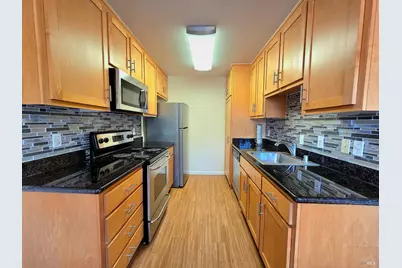 900 Cambridge Drive #122, Benicia, CA 94510 - Photo 4