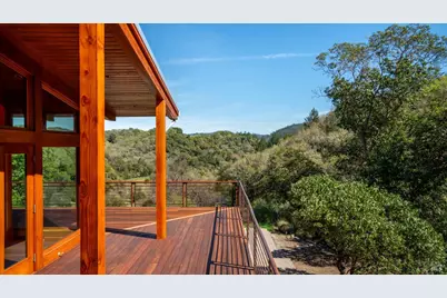812 Leslie Creek Ln, Santa Rosa, CA 95404 - Photo 2