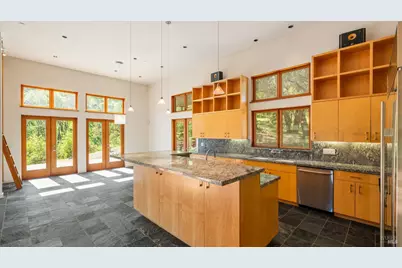 812 Leslie Creek Ln, Santa Rosa, CA 95404 - Photo 22