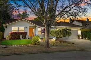 421 Oakwood Cir, Fairfield, CA 94534 - Photo 2