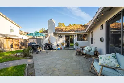421 Oakwood Circle, Fairfield, CA 94534 - Photo 34