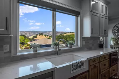 6141 N Vine Street, Vacaville, CA 95688 - Photo 16