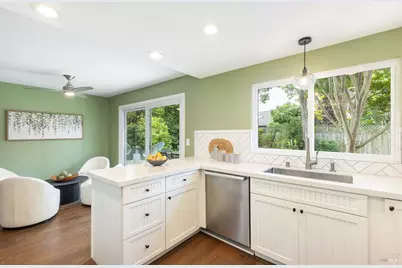 2431 Shoreline Drive, Napa, CA 94558 - Photo 18