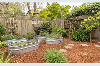 2431 Shoreline Drive, Napa, CA 94558 - Photo 28