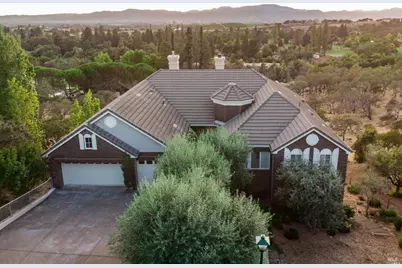 1143 Castle Oaks Drive, Napa, CA 94558 - Photo 2