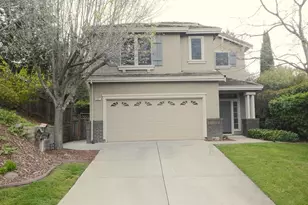 291 Woodcrest Dr, Vacaville, CA 95688 - Photo 1