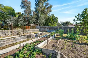 105 Hooker Ave, Sonoma, CA 95476 - Photo 24