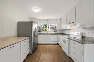 260 Merrydale Rd, San Rafael, CA 94903 - Photo 8