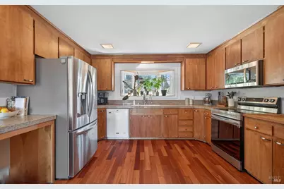 445 Marshall Avenue, Petaluma, CA 94952 - Photo 22