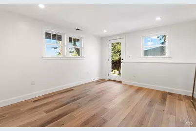 321 Alexander Street, Crockett, CA 94525 - Photo 36