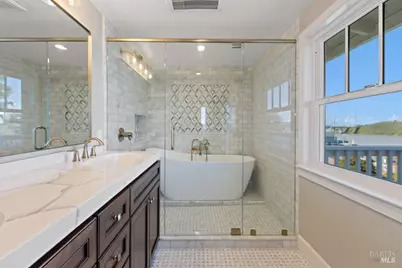 321 Alexander Street, Crockett, CA 94525 - Photo 28