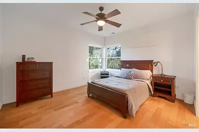 801 Samantha Court, Healdsburg, CA 95448 - Photo 18