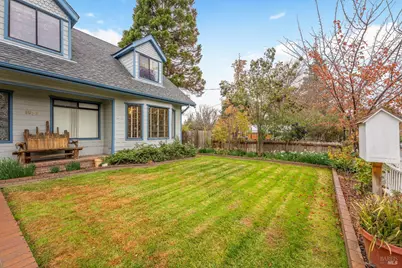 1096 W Standley Street, Ukiah, CA 95482 - Photo 2