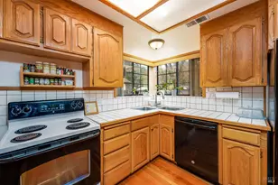 1096 W Standley St, Ukiah, CA 95482 - Photo 12