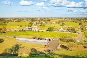 7413 English Hills Rd, Vacaville, CA 95688 - Photo 94