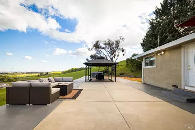 7413 English Hills Road, Vacaville, CA 95688 - Photo 76