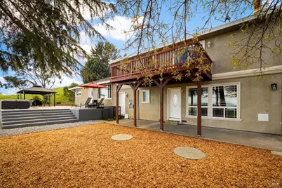 7413 English Hills Road, Vacaville, CA 95688 - Photo 46