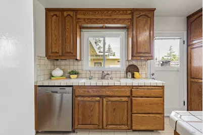 2241 Marsh Road, Santa Rosa, CA 95403 - Photo 16