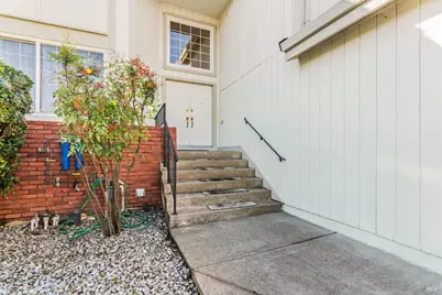 1175 Hickory Avenue, Fairfield, CA 94533 - Photo 2