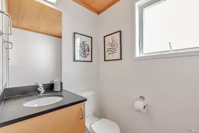 455 Florence Avenue, Sebastopol, CA 95472 - Photo 28