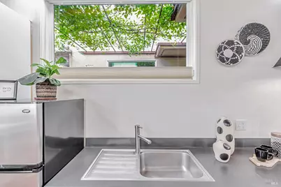 455 Florence Avenue, Sebastopol, CA 95472 - Photo 12