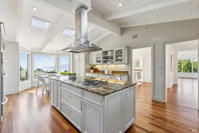 17 Tanfield Road, Tiburon, CA 94920 - Photo 14