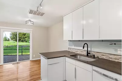 790 Hudis Drive, Rohnert Park, CA 94928 - Photo 14