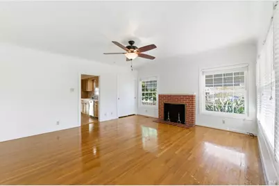 639 E 5th Street, Benicia, CA 94510 - Photo 4