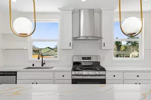 8 Corte Dorado Ct, Benicia, CA 94510 - Photo 10