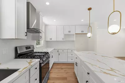 8 Corte Dorado Court, Benicia, CA 94510 - Photo 12