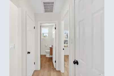 8 Corte Dorado Court, Benicia, CA 94510 - Photo 16