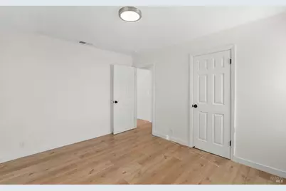 8 Corte Dorado Court, Benicia, CA 94510 - Photo 24